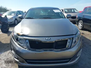 2015 Kia Optima SX Turbo with VIN 5XXGR4A62FG404441, listed as a IAAI auction lot 41662646 with 185,977 mi miles. Bid and sale history available at carsss.com. Image 12.