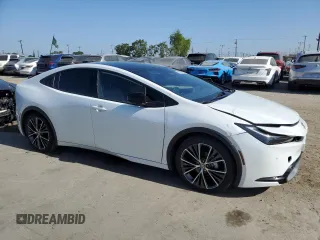 2024 Toyota Prius LE z VIN JTDACAAU7R3016159, wystawiony jako Copart lot #57879835 z przebiegiem 22 184 mil mil oraz Szkoda całkowita • Salvage title. Historia ofert i sprzedaży dostępna na DreamBid. Obrazek 4.