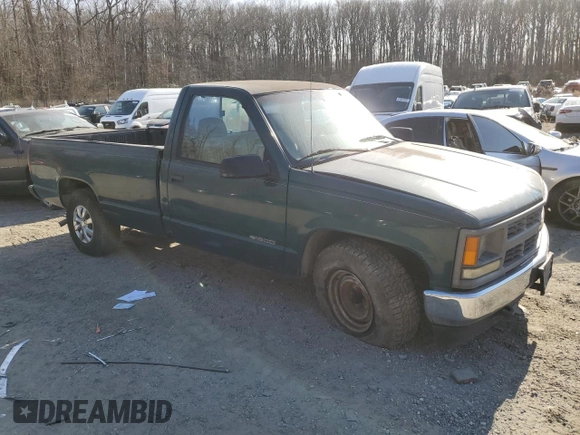 1996 Chevrolet Silverado 1500 with VIN 1GCEC14WXTZ124164, listed as a Copart auction lot 46261565 with 157,141 mi miles and Salvage Title. Bid and sale history available at DreamBid. Image 4.
