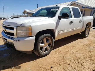 2010 Chevrolet Silverado 1500 LS with VIN 3GCRKREA0AG266297, listed as a Copart auction lot 43928514 with 183,721 mi miles and Clean Title. Bid and sale history available at carsss.com. Image 1.