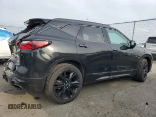 2020 Chevrolet Blazer RS z VIN 3GNKBKRS9LS668340, wystawiony jako Copart lot #54913965 z przebiegiem 86 611 mil mil oraz Szkoda całkowita • Salvage title. Historia ofert i sprzedaży dostępna na DreamBid. Obrazek 3.
