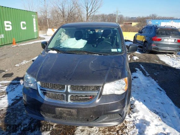 2016 Dodge Grand Caravan SE with VIN 2C4RDGBG1GR211030, listed as a IAAI auction lot 41386099 with 73,244 mi miles and . Bid and sale history available at DreamBid. Image 12.