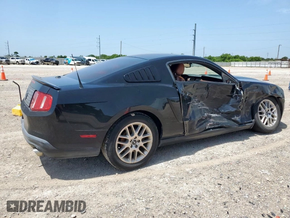 2012 Ford Mustang Premium z VIN 1ZVBP8AM6C5246219, wystawiony jako Copart lot #61443795 z przebiegiem 98 794 mil mil oraz Szkoda całkowita • Salvage title. Historia ofert i sprzedaży dostępna na DreamBid. Obrazek 3.