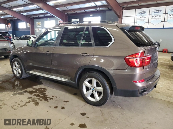 2013 BMW X5 xDrive50i with VIN 5UXZV8C5XD0C15651, listed as a Copart auction lot 46311365 with 106,254 mi miles and Clean title. Bid and sale history available at DreamBid. Image 2.