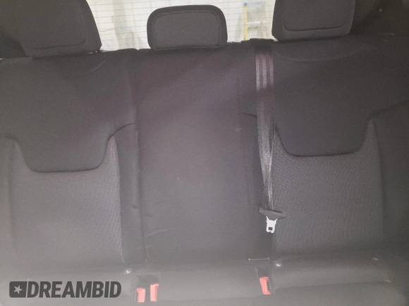 2021 Jeep Renegade Sport with VIN ZACNJDAB9MPM23327, listed as a Copart auction lot 83116134 with 30,959 mi miles and Salvage title. Bid and sale history available at DreamBid. Image 10.