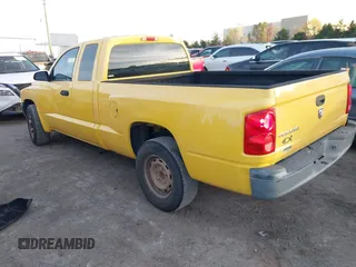 2006 Dodge Dakota ST with VIN 1D7HE22K26S702614, listed as a IAAI auction lot 40957687 with 241,007 mi miles and . Bid and sale history available at DreamBid. Image 14.