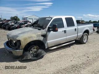 2008 Ford F-250 XL z VIN 1FTSW21558EE21045, wystawiony jako Copart lot #61842805 z przebiegiem Nie podano mil oraz Szkoda całkowita • Salvage title. Historia ofert i sprzedaży dostępna na DreamBid. Obrazek 1.
