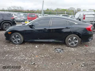 2019 Honda Civic Sedan LX with VIN 2HGFC2F63KH506477, listed as a IAAI auction lot 41934962 with 40,997 mi miles. Bid and sale history available at carsss.com. Image 15.