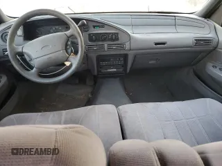 1995 Ford Taurus GL with VIN 1FALP52U5SA320424, listed as a Copart auction lot 83676194 with 177,817 mi miles and Salvage title. Bid and sale history available at DreamBid. Image 8.
