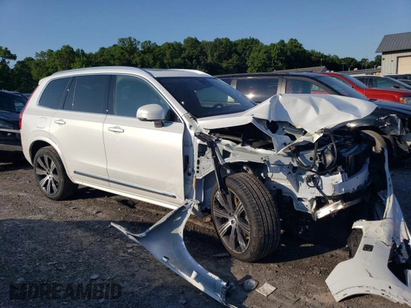 2024 Volvo XC90 Ultimate Bright Theme with VIN YV4062PFXR1211067, listed as a Copart auction lot 64887724 with 0 mi miles and Salvage Title. Bid and sale history available at carsss.com. Image 4.