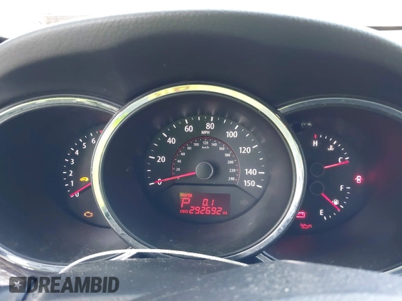 2011 Kia Sorento EX with VIN 5XYKU4A27BG011773, listed as a IAAI auction lot 42085204 with 292,692 mi miles. Bid and sale history available at carsss.com. Image 7.