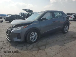 2023 Nissan Kicks S z VIN 3N1CP5BV8PL549105, wystawiony jako Copart lot #59573615 z przebiegiem 13 218 mil mil oraz Szkoda całkowita • Salvage title. Historia ofert i sprzedaży dostępna na DreamBid. Obrazek 1.