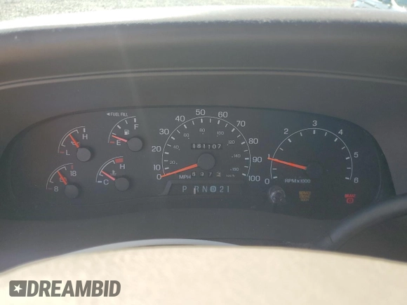 2001 Ford Excursion Limited z VIN 1FMNU42S71EA71342, wystawiony jako Copart lot #43636565 z przebiegiem 181 107 mil mil oraz Szkoda całkowita • Salvage title. Historia ofert i sprzedaży dostępna na DreamBid. Obrazek 9.