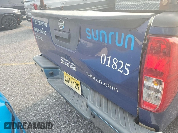 2018 Nissan Frontier Pro-4X with VIN 1N6AD0CW6JN758113, listed as a IAAI auction lot 42806607 with Not provided miles and . Bid and sale history available at DreamBid. Image 9.