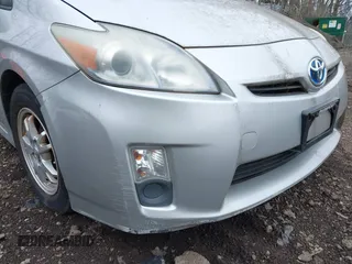 2011 Toyota Prius I with VIN JTDKN3DU9B5315846, listed as a IAAI auction lot 41928593 with 203,931 mi miles. Bid and sale history available at carsss.com. Image 21.