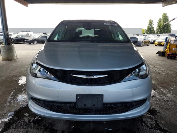 2023 Chrysler Voyager LX z VIN 2C4RC1CG2PR586911, wystawiony jako Copart lot #60257085 z przebiegiem 55 683 mil mil oraz Czysty tytuł • Clean title. Historia ofert i sprzedaży dostępna na DreamBid. Obrazek 5.