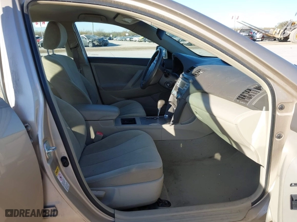 2007 Toyota Camry CE with VIN 4T4BE46K97R003798, listed as a IAAI auction lot 41688367 with 109,972 mi miles. Bid and sale history available at carsss.com. Image 5.
