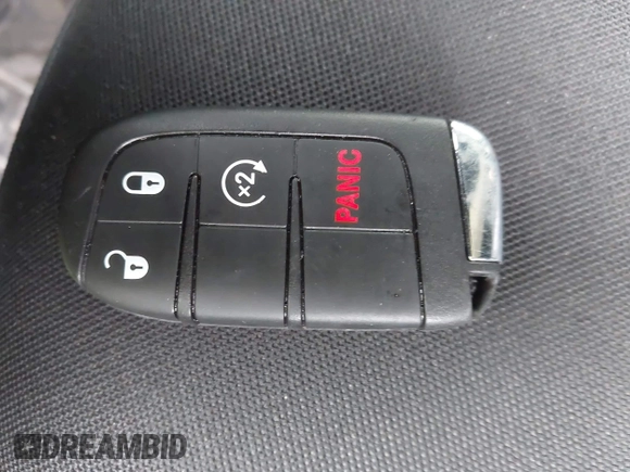 2017 Jeep Renegade Latitude z VIN ZACCJBBB0HPE95309, wystawiony jako IAAI lot #42330671 z przebiegiem 115 339 mil mil oraz . Historia ofert i sprzedaży dostępna na DreamBid. Obrazek 11.