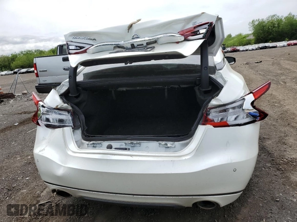 2017 Nissan Maxima SL with VIN 1N4AA6AP6HC403786, listed as a Copart auction lot 56538795 with 100,584 mi miles and Salvage title. Bid and sale history available at DreamBid. Image 6.