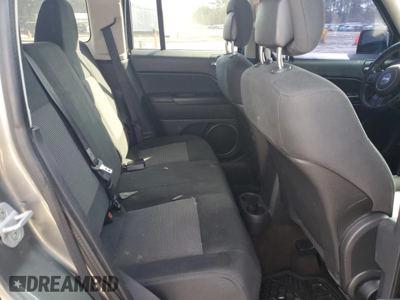2013 Jeep Patriot Latitude with VIN 1C4NJPFA3DD168869, listed as a Copart auction lot 43795155 with 216,946 mi miles and Clean Title. Bid and sale history available at carsss.com. Image 10.