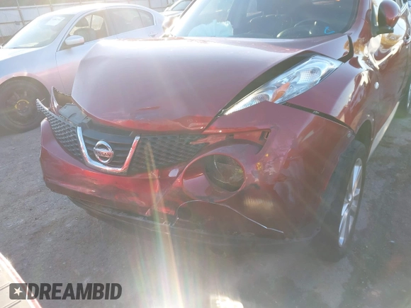 2011 Nissan Juke SL with VIN JN8AF5MR6BT021630, listed as a IAAI auction lot 40977169 with 83,909 mi miles. Bid and sale history available at carsss.com. Image 6.