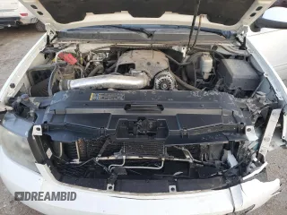 2010 Chevrolet Avalanche LT with VIN 3GNNCFE02AG275656, listed as a Copart auction lot 84417574 with 191,476 mi miles and Salvage Title. Bid and sale history available at carsss.com. Image 12.