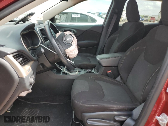 2017 Jeep Cherokee Latitude with VIN 1C4PJLCB8HD232098, listed as a Copart auction lot 54789485 with 68,735 mi miles and Salvage Title. Bid and sale history available at DreamBid. Image 7.