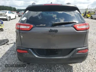 2018 Jeep Cherokee Latitude Tech Connect with VIN 1C4PJLCB1JD605455, listed as a Copart auction lot 61085135 with 117,195 mi miles and Salvage title. Bid and sale history available at DreamBid. Image 6.