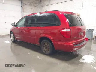 2002 Dodge Grand Caravan with VIN 2B4GT44L42R567657, listed as a IAAI auction lot 41109666 with 178,301 mi miles and . Bid and sale history available at DreamBid. Image 3.