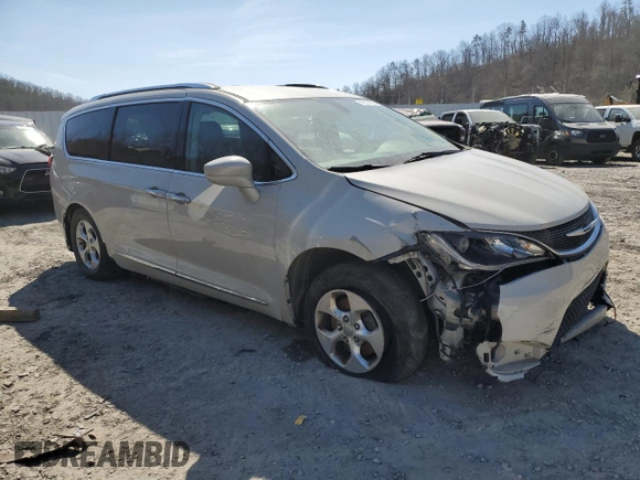 2017 Chrysler Pacifica Touring L Plus with VIN 2C4RC1EGXHR622276, listed as a Copart auction lot 48324795 with 118,370 mi miles and Salvage Title. Bid and sale history available at DreamBid. Image 4.