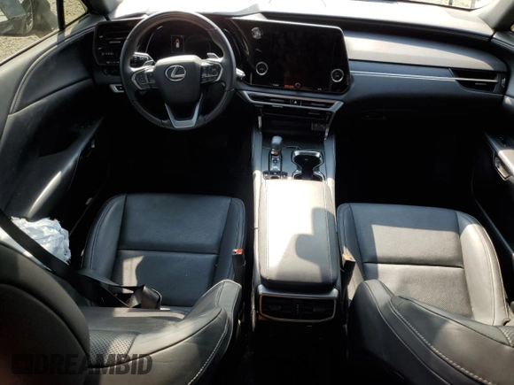 2023 Lexus RX 350 с VIN JTJCHMAA5P2002732, выставлен на аукционе Copart как лот 59015435 с пробегом 44 603 миль миль и Списание • Salvage title. История ставок и продаж доступна на DreamBid. Изображение 8.