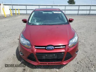 2014 Ford Focus Titanium with VIN 1FADP3N21EL421469, listed as a Copart auction lot 59744685 with 68,436 mi miles and Salvage title. Bid and sale history available at DreamBid. Image 5.