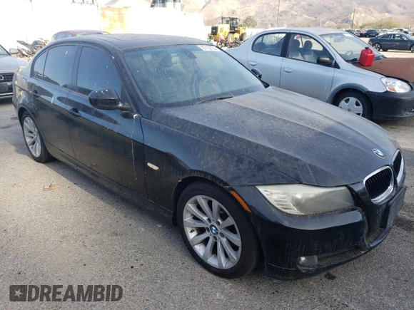 2011 BMW 3 Series 328i with VIN WBAPH5C58BF094055, listed as a Copart auction lot 87132134 with 165,620 mi miles and Clean Title. Bid and sale history available at carsss.com. Image 4.