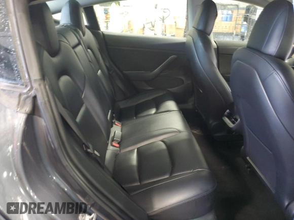 2022 Tesla Model 3 with VIN 5YJ3E1EA3NF370695, listed as a Copart auction lot 53493565 with 80,611 mi miles and Clean Title. Bid and sale history available at carsss.com. Image 10.