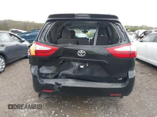2017 Toyota Sienna LE Auto Access Seat with VIN 5TDKZ3DC4HS801298, listed as a IAAI auction lot 40805212 with 133,991 mi miles. Bid and sale history available at carsss.com. Image 16.