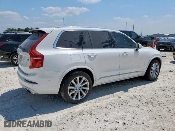 2019 Volvo XC90 Inscription z VIN YV4A22PL6K1457321, wystawiony jako Copart lot #58233225 z przebiegiem 77 356 mil mil oraz Szkoda całkowita • Salvage title. Historia ofert i sprzedaży dostępna na DreamBid. Obrazek 3.