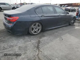 2018 BMW 7 Series ALPINA B7 xDrive with VIN WBA7F2C53JG424066, listed as a Copart auction lot 84099754 with 68,136 mi miles and Salvage Title. Bid and sale history available at carsss.com. Image 3.
