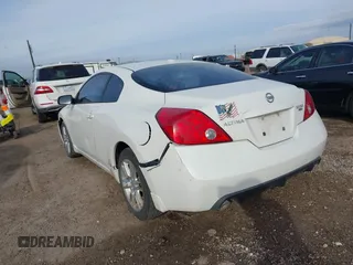 2008 Nissan Altima 3.5 SE with VIN 1N4BL24E58C121284, listed as a IAAI auction lot 41384285 with 153,348 mi miles. Bid and sale history available at carsss.com. Image 3.