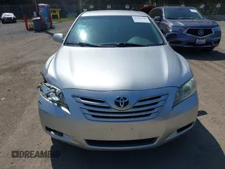 2009 Toyota Camry z VIN 4T1BE46K99U274082, wystawiony jako IAAI lot #42419700 z przebiegiem 124 552 mil mil oraz . Historia ofert i sprzedaży dostępna na DreamBid. Obrazek 12.