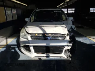 2013 Ford Escape Titanium with VIN 1FMCU0J99DUA61517, listed as a Copart auction lot 83746884 with 134,498 mi miles and Non Repairable. Bid and sale history available at carsss.com. Image 5.