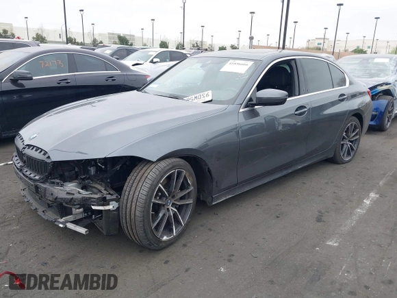 2022 BMW 3 Series 330i z VIN 3MW5R1J01N8C33802, wystawiony jako IAAI lot #41856666 z przebiegiem 41 095 mil mil oraz . Historia ofert i sprzedaży dostępna na DreamBid. Obrazek 2.
