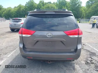 2011 Toyota Sienna XLE with VIN 5TDDK3DC8BS028176, listed as a IAAI auction lot 42592654 with 161,992 mi miles and . Bid and sale history available at DreamBid. Image 16.