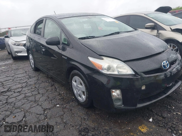 2010 Toyota Prius II with VIN JTDKN3DU8A0146446, listed as a IAAI auction lot 41909654 with 111,005 mi miles. Bid and sale history available at carsss.com. Image 1.