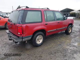 1994 Ford Explorer Eddie Bauer z VIN 1FMDU34XXRUE69130, wystawiony jako IAAI lot #41594121 z przebiegiem 146 118 mil mil oraz . Historia ofert i sprzedaży dostępna na DreamBid. Obrazek 4.