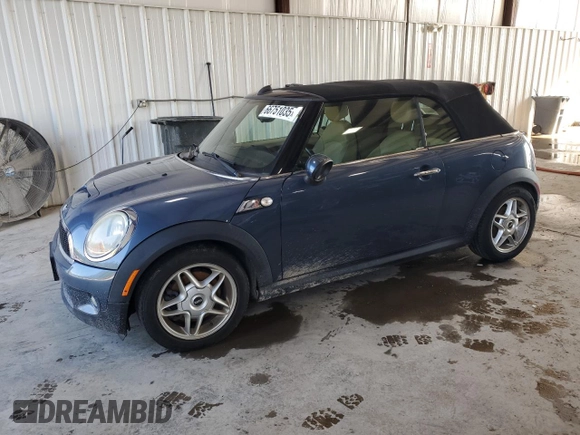 2010 MINI Convertible S with VIN WMWMS3C5XATY08714, listed as a Copart auction lot 66751035 with 72,747 mi miles and Clean title. Bid and sale history available at DreamBid. Image 1.