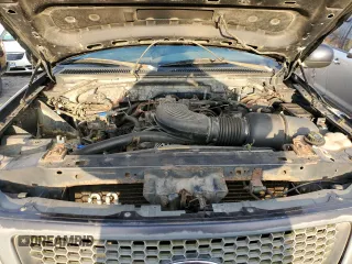 2000 Ford F-150 XL with VIN 1FTRX18L9YNB55880, listed as a Copart auction lot 85359514 with 0 mi miles and Clean Title. Bid and sale history available at carsss.com. Image 11.