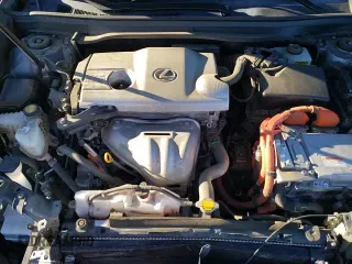 2014 Lexus ES 300h z VIN JTHBW1GG7E2044328, wystawiony jako Copart lot #83414534 z przebiegiem 128 221 mil mil oraz Szkoda całkowita • Salvage title. Historia ofert i sprzedaży dostępna na DreamBid. Obrazek 13.