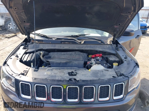 2019 Jeep Compass Sport with VIN 3C4NJCAB0KT613116, listed as a IAAI auction lot 39002435 with 59,805 mi miles and . Bid and sale history available at DreamBid. Image 10.