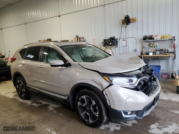 2018 Honda CR-V Touring with VIN 5J6RW2H97JL006179, listed as a Copart auction lot 47688415 with 34,476 mi miles and Salvage Title. Bid and sale history available at carsss.com. Image 4.