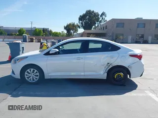 2021 Hyundai Accent SE z VIN 3KPC24A6XME153337, wystawiony jako IAAI lot #42344593 z przebiegiem 86 079 mil mil oraz . Historia ofert i sprzedaży dostępna na DreamBid. Obrazek 14.